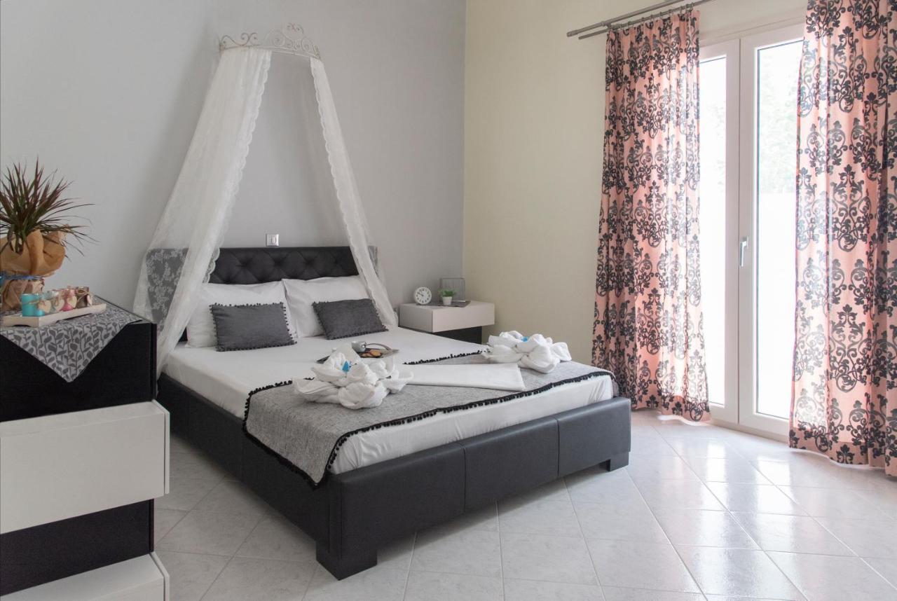 Port View House Villa Parasporos Luaran gambar